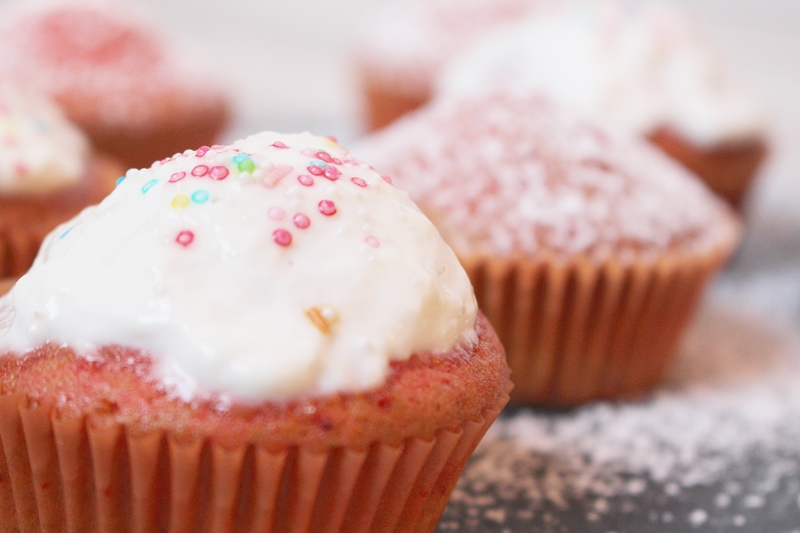 {Rezept} Swirled Muffins mit Joghurt Topping
