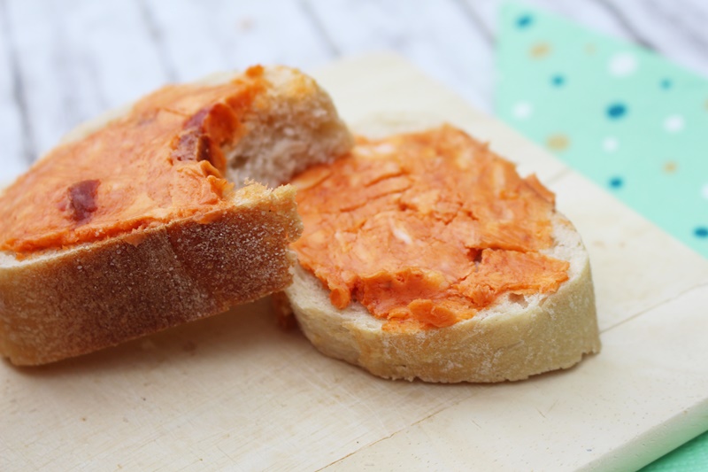 Tomatenbutter mit Knoblauch
